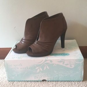 Like new Booties/ Heels
